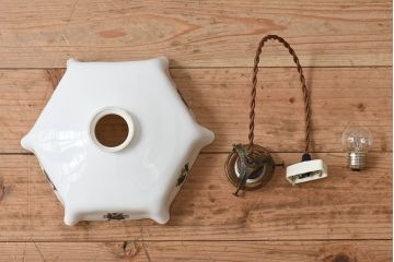 フランスアンティーク　レトロなデザインのペンダントライト(2)