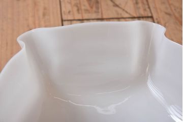 イギリスアンティーク　上品なフリルシェードのペンダントライト(天井照明)(1)