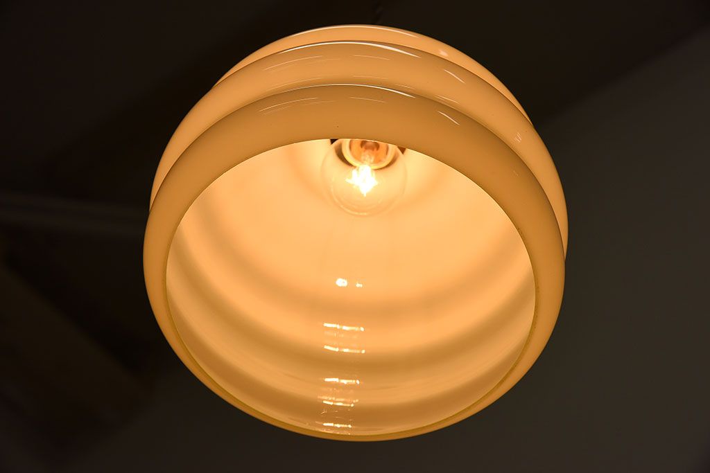 フランスアンティーク　被せガラスシェードのペンダントライト(天井照明)