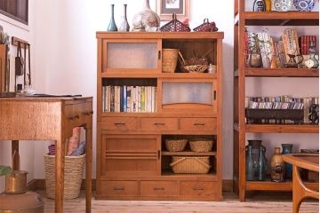 アンティーク家具　三尺　ダイヤガラス引き戸!前檜材製　古い木のアンティーク収納棚(水屋箪笥)