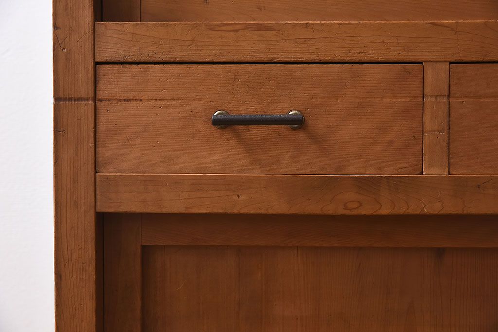 アンティーク家具　三尺　ダイヤガラス引き戸!前檜材製　古い木のアンティーク収納棚(水屋箪笥)