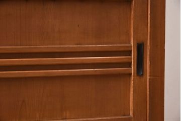 アンティーク家具　三尺　ダイヤガラス引き戸!前檜材製　古い木のアンティーク収納棚(水屋箪笥)