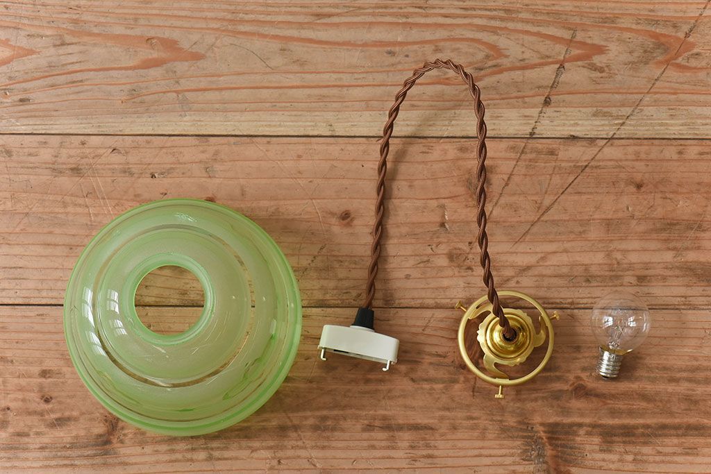 フランスアンティーク　すりガラスシェードのペンダントライト(天井照明)(2)