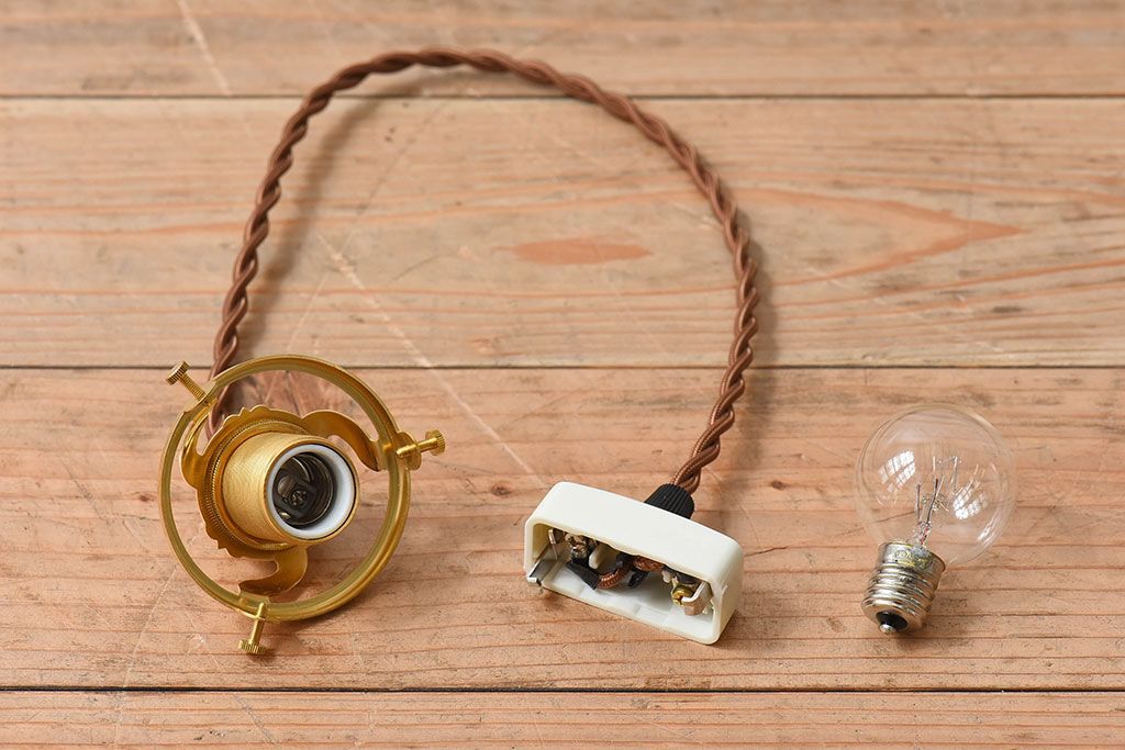 フランスアンティーク　すりガラスシェードのペンダントライト(天井照明)(3)