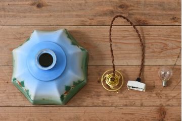 フランスアンティーク　レトロなデザインのペンダントライト(1)