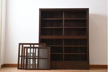アンティーク家具　前面檜材製　和製アンティーク　ガラス引き戸!古い木の重ね収納棚