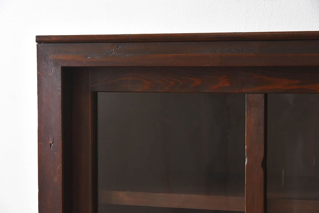 アンティーク家具　前面檜材製　和製アンティーク　ガラス引き戸!古い木の重ね収納棚