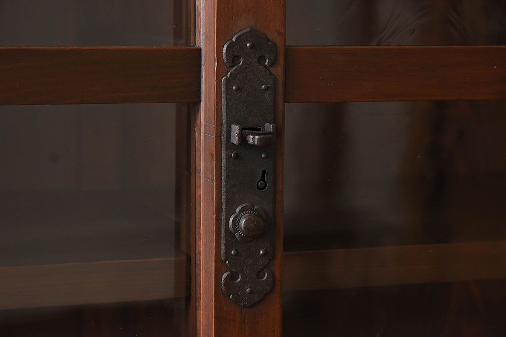 アンティーク家具　前面檜材製　和製アンティーク　ガラス引き戸!古い木の重ね収納棚