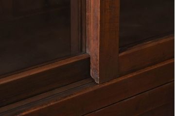 アンティーク家具　前面檜材製　和製アンティーク　ガラス引き戸!古い木の重ね収納棚