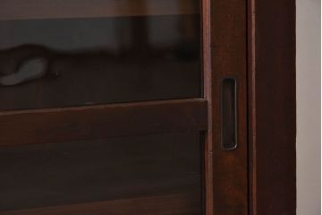 アンティーク家具　前面檜材製　和製アンティーク　ガラス引き戸!古い木の重ね収納棚