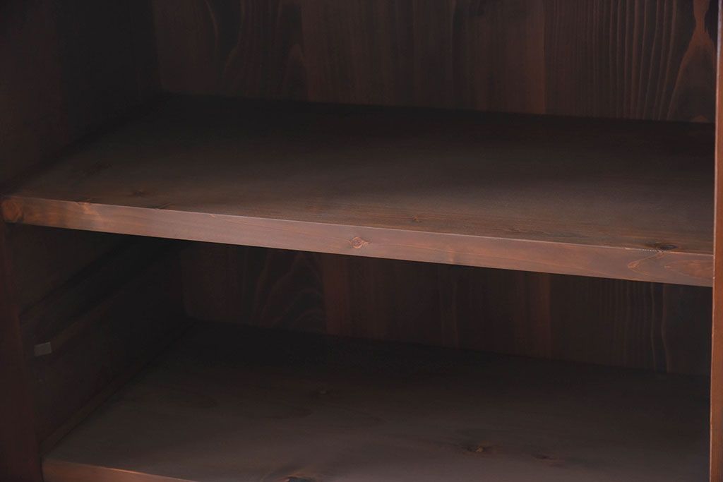 アンティーク家具　前面檜材製　和製アンティーク　ガラス引き戸!古い木の重ね収納棚