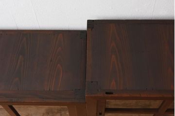 アンティーク家具　前面檜材製　和製アンティーク　ガラス引き戸!古い木の重ね収納棚