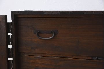 アンティーク家具　前面桐材製　明治期!アンティークの観音箪笥ローボード