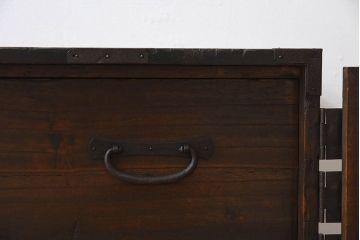 アンティーク家具　前面桐材製　明治期!アンティークの観音箪笥ローボード