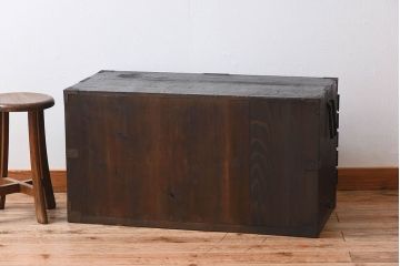 アンティーク家具　前面桐材製　明治期!アンティークの観音箪笥ローボード