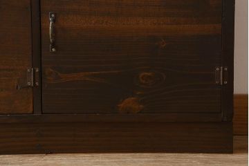 アンティーク家具　特大サイズ　引き出し・戸棚付き!古い木のマス目収納棚(収納棚、飾り棚)