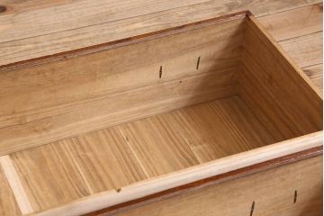 アンティーク家具　総桐材製　明治期!アンティークの観音箪笥ローボード(桐箪笥、桐たんす)