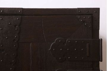 アンティーク家具　総桐材製　明治期!アンティークの観音箪笥ローボード(桐箪笥、桐たんす)