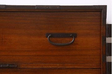 アンティーク家具　総桐材製　明治期!アンティークの観音箪笥ローボード(桐箪笥、桐たんす)