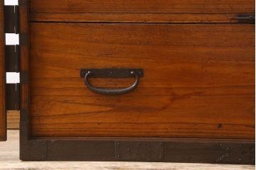 アンティーク家具　総桐材製　明治期!アンティークの観音箪笥ローボード(桐箪笥、桐たんす)