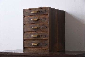 アンティーク家具　ネームプレート　ナラ材製のアンティーク小引き出し(1)