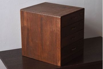 アンティーク家具　ネームプレート　ナラ材製のアンティーク小引き出し(2)