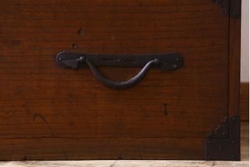 アンティーク家具　総桐材　和製アンティーク　上手物　二段重ね時代箪笥(衣装箪笥、桐箪笥、桐たんす)