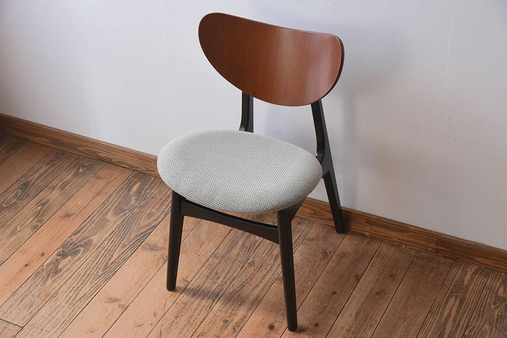 ヴィンテージ家具　G-PLAN(ジープラン)　北欧ビンテージ　バタフライチェア(ダイニングチェア)(1)