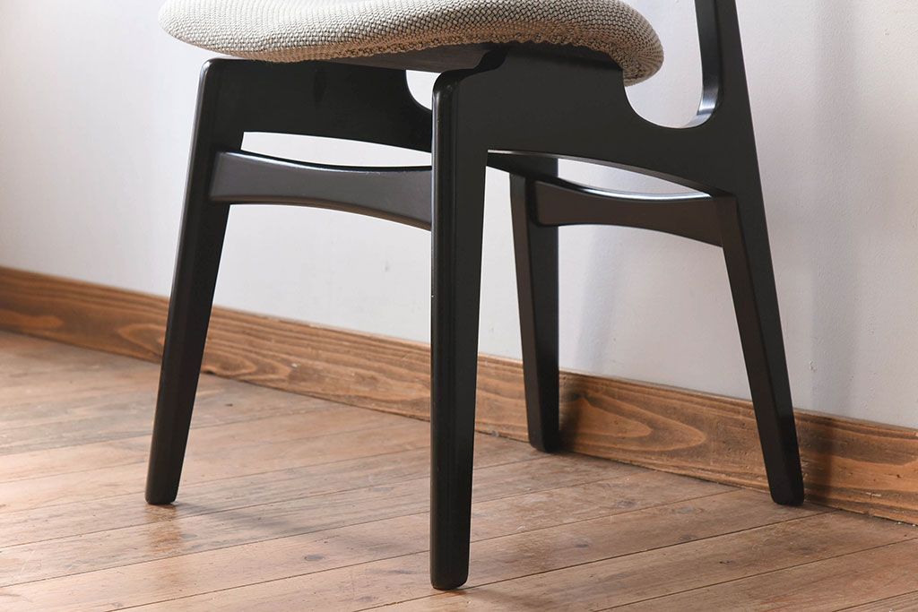 ヴィンテージ家具　G-PLAN(ジープラン)　北欧ビンテージ　バタフライチェア(ダイニングチェア)(2)