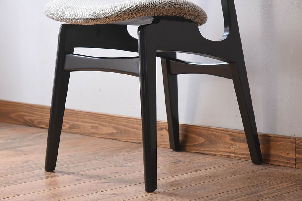 ヴィンテージ家具　G-PLAN(ジープラン)　北欧ビンテージ　バタフライチェア(ダイニングチェア)(3)