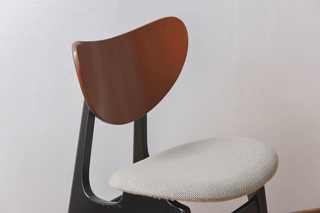 ヴィンテージ家具　G-PLAN(ジープラン)　北欧ビンテージ　バタフライチェア(ダイニングチェア)