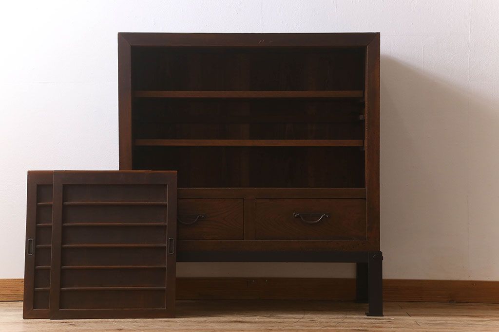 アンティーク家具　古民具・骨董　明治期　重厚な鉄脚付き!三尺　水屋箪笥サイドボード(3)