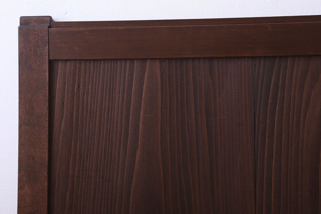 格子デザイン　古民具・骨董　古い木製の板戸2枚セット(窓)(1)