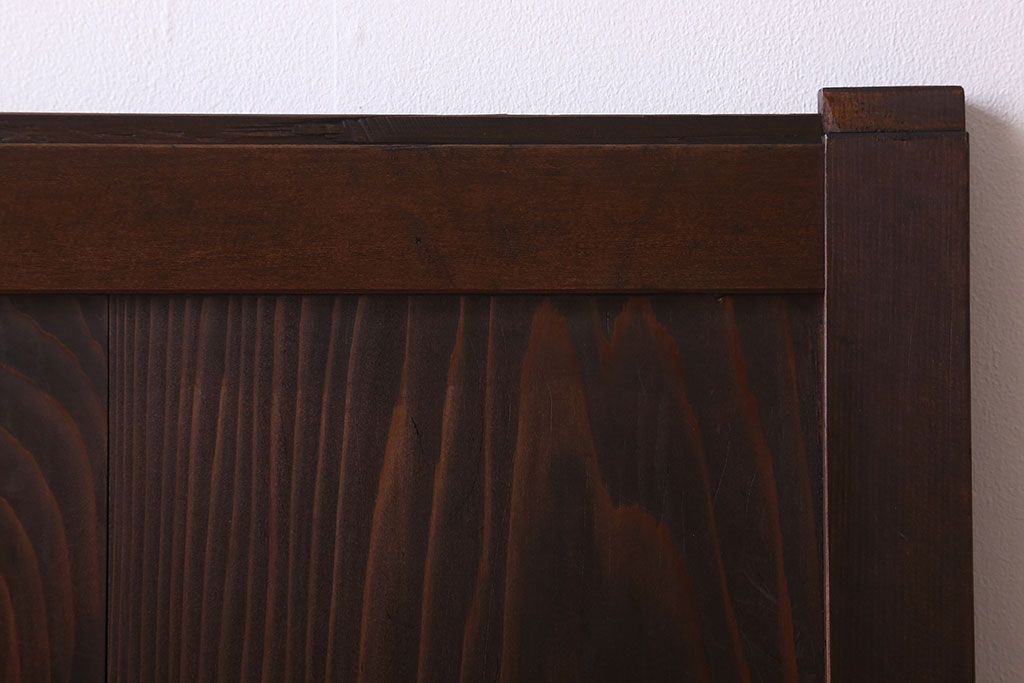 格子デザイン　古民具・骨董　古い木製の板戸2枚セット(窓)(1)