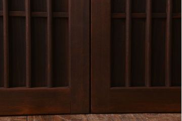 格子デザイン　古民具・骨董　古い木製の板戸2枚セット(窓)(2)