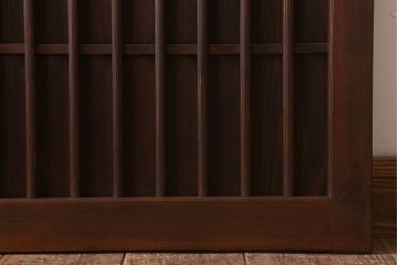 格子デザイン　古民具・骨董　古い木製の板戸2枚セット(窓)(2)