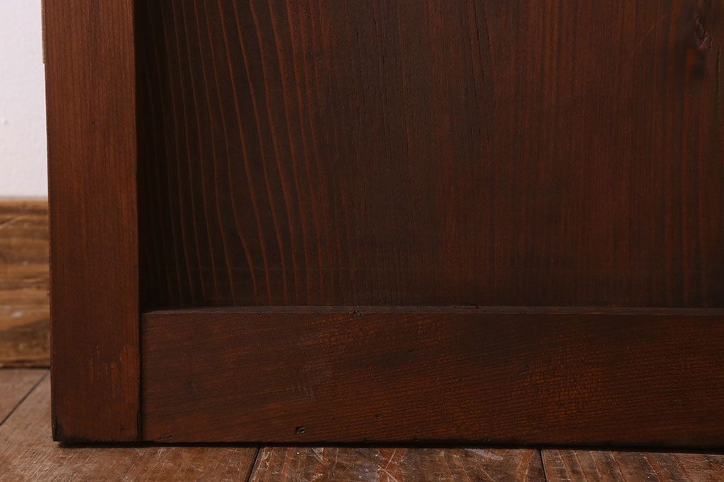 アンティーク　杢目の美しい上品な板戸ドア(扉)