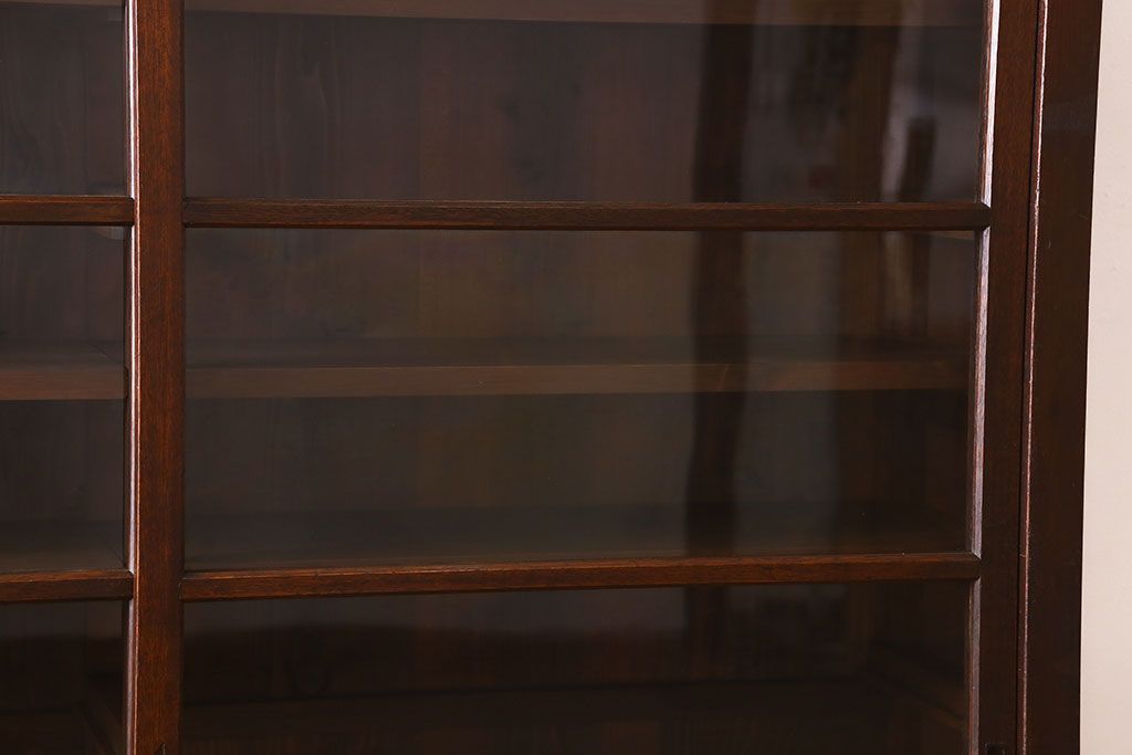 アンティーク家具　ガラス引き戸　薄型!和製アンティークの大きな収納棚