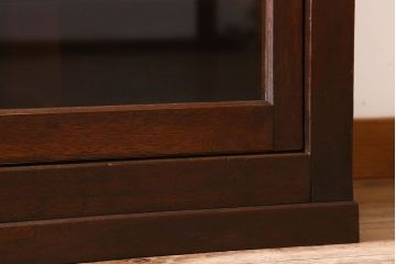 アンティーク家具　ガラス引き戸　薄型!和製アンティークの大きな収納棚