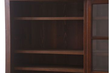 アンティーク家具　ガラス引き戸　薄型!和製アンティークの大きな収納棚