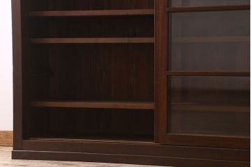 アンティーク家具　ガラス引き戸　薄型!和製アンティークの大きな収納棚