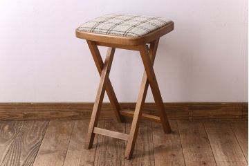 ヴィンテージ家具　英国ビンテージ　1970年　折りたたみ椅子(フォールディングスツール)(3)