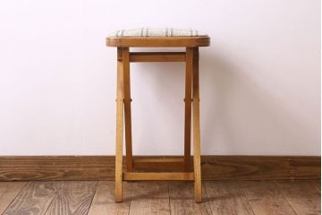 ヴィンテージ家具　英国ビンテージ　1970年　折りたたみチェア(フォールディングスツール)(1)