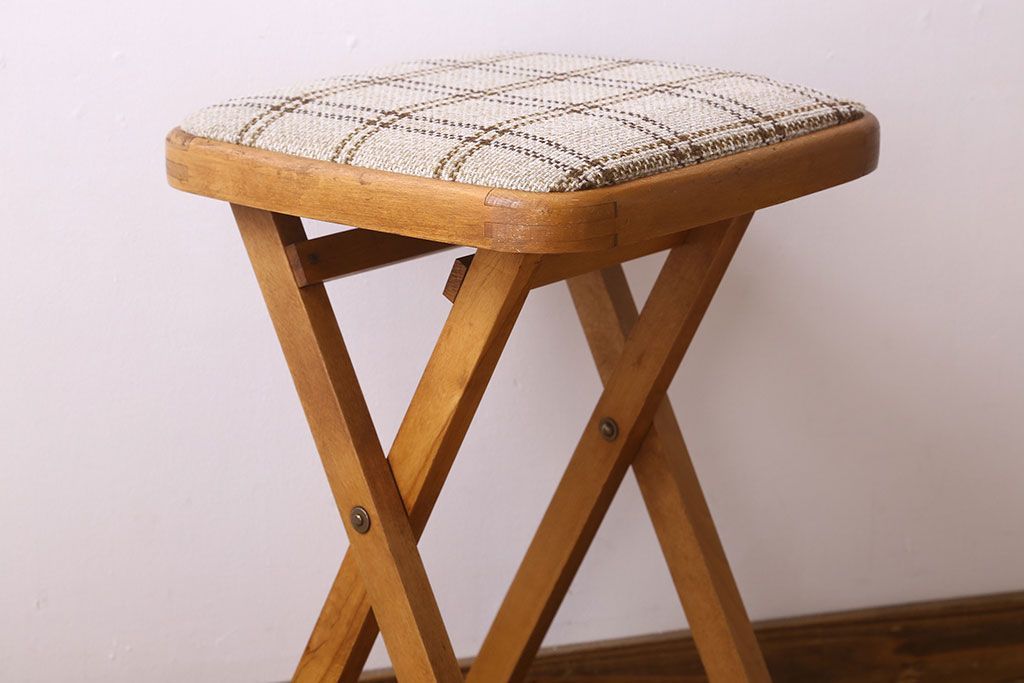 ヴィンテージ家具　英国ビンテージ　1970年　折りたたみチェア(フォールディングスツール)(2)