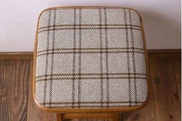 ヴィンテージ家具　英国ビンテージ　1970年　折りたたみチェア(フォールディングスツール)(2)