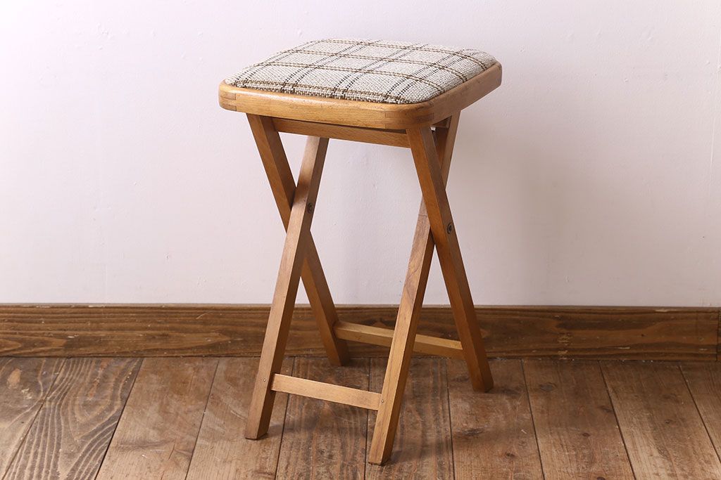 ヴィンテージ家具　英国ビンテージ　1970年　折りたたみチェア(フォールディングスツール)(2)