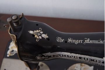 アンティーク家具　イギリスアンティーク　足踏みシンガーミシン(3)