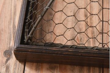 古い金網シェードのアンティーク天井照明