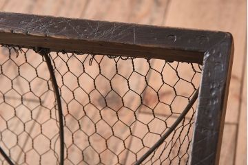 古い金網シェードのアンティーク天井照明