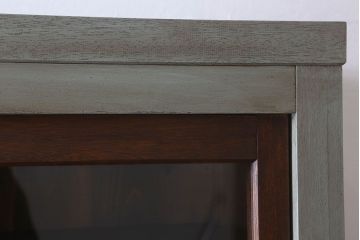 【F様ご成約分】オリーブグリーンペイント　ガラス引き戸　薄型　大きな収納棚